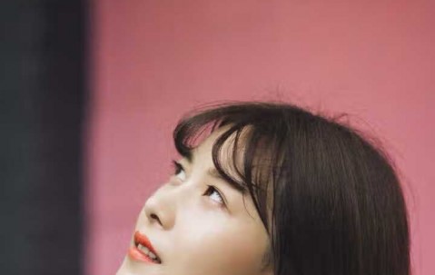 出血性子宫内膜呈增生性改变