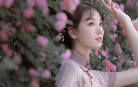 50岁女性面对子宫膜增厚，了解、应对与预防